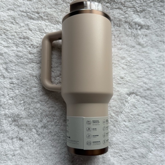 Stanley | Gilded Sugar 40 oz Quencher H2.0 Tumbler - Picture 4 of 9